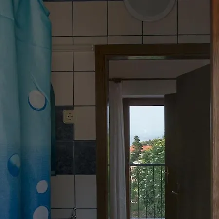 Flora Gæstehus Veli Lošinj